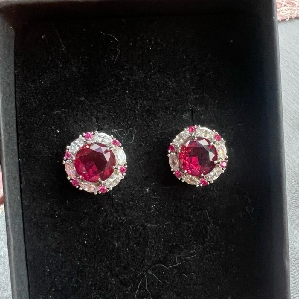3.7ct Ruby Shaded Swarovski Elements Stud Silver … - image 4
